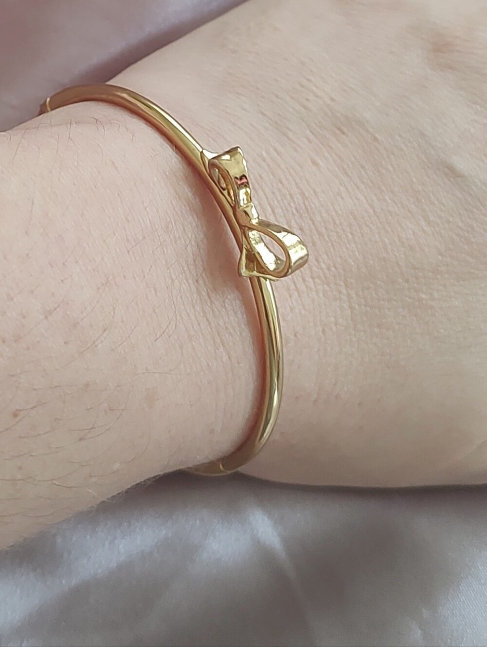 Kate Spade Dainty Bow Bracelet